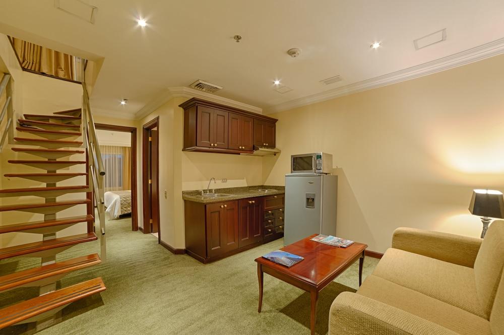 Casa Dann Carlton Hotel & Spa Bogotá Zewnętrze zdjęcie A suite at the hotel