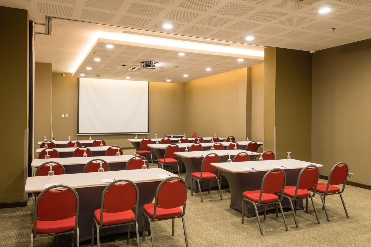 Casa Dann Carlton Hotel & Spa Bogotá Zewnętrze zdjęcie Meeting room